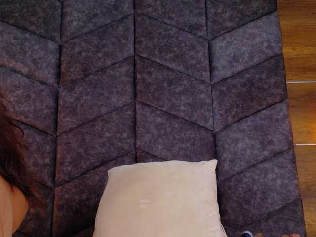 SeleneGibson's BongaCams show and profile