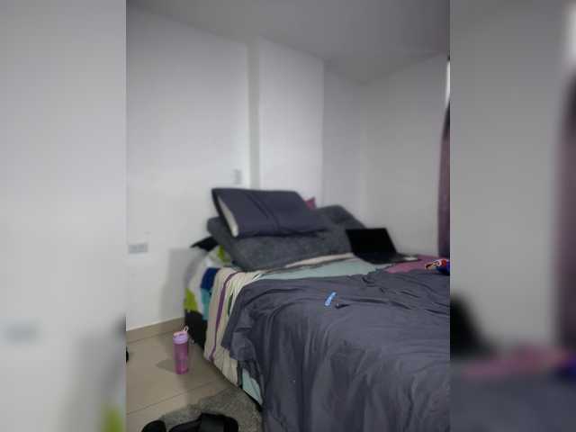 le modèle Vanedancex est en webcam porno dans un show sur le site bongacams, il possède les tags suivants: Latino/Hispanic,Blonde,Shaved