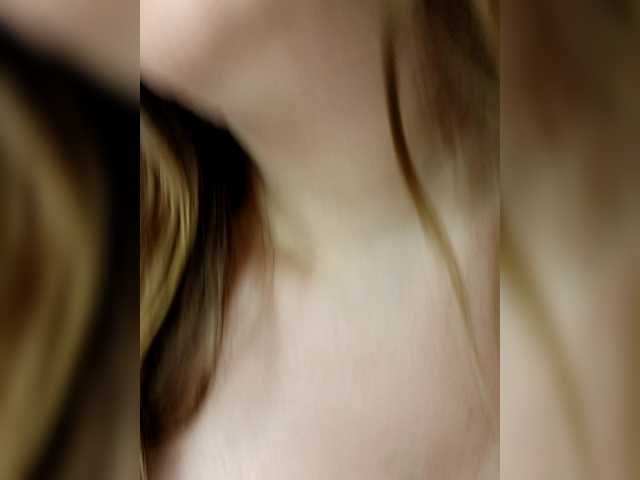 Vanedancex live room