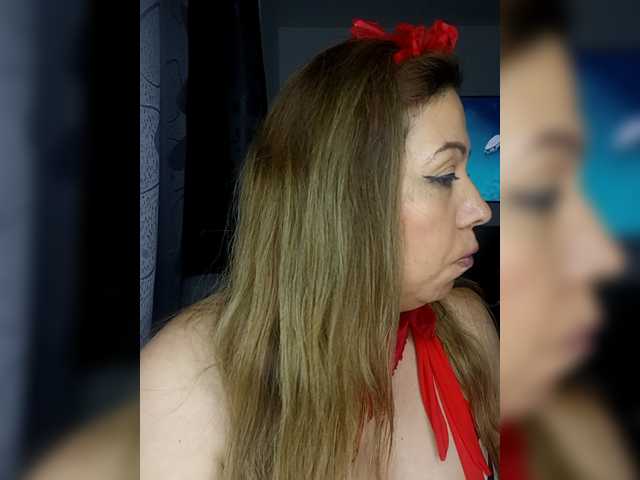 Vanedancex's BongaCams show and profile