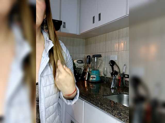 Vanedancex's BongaCams show and profile