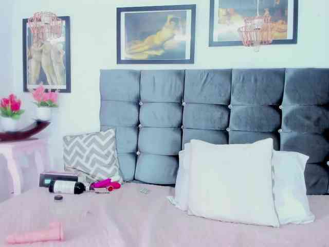 holliwouldy webcam