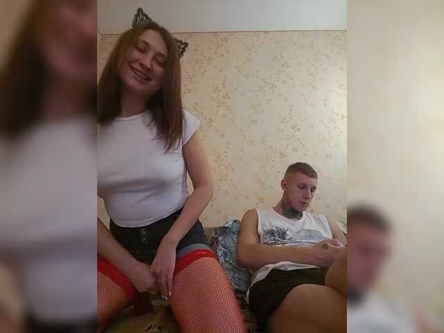 LoviMoment999 from BongaCams