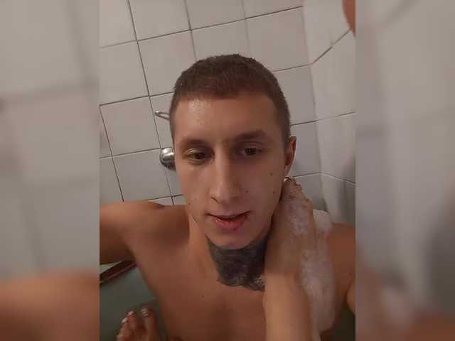  LoviMoment999 chat room