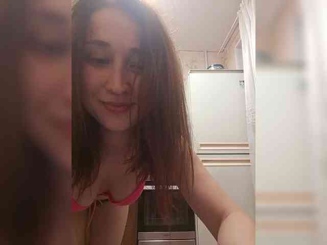 Lovi_Moment webcam