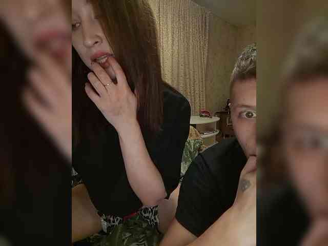 LoviMoment999 Live Webcam on BongaCams