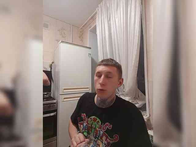 LoviMoment999 Live Webcam on BongaCams