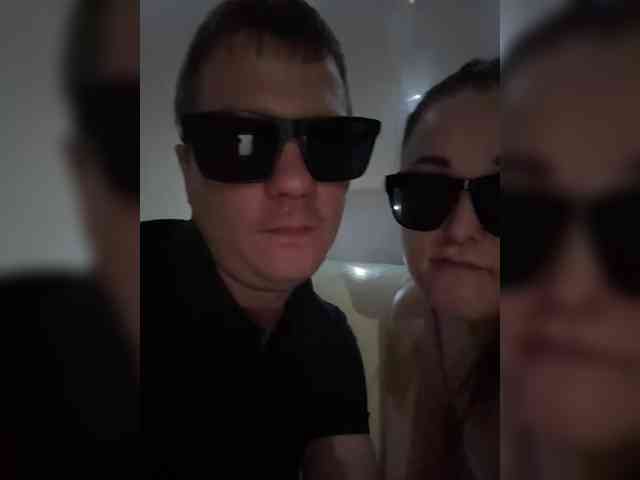Andreeeey1212 webcam