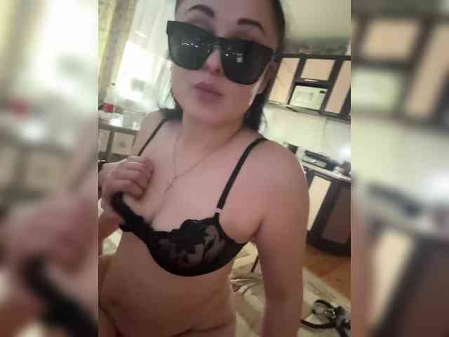 Andreeeey1212 webcam