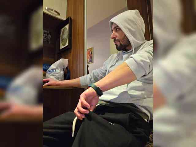 born2fuxxx born2fuxxx