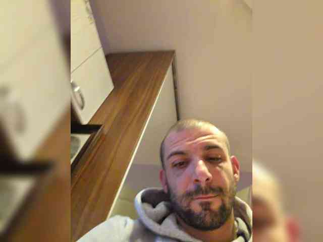 born2fuxxx born2fuxxx