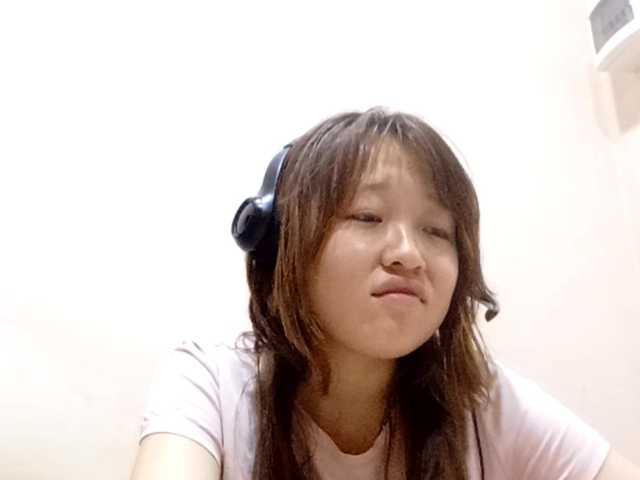 Try naked slut Web3queen web3queen from BongaCams