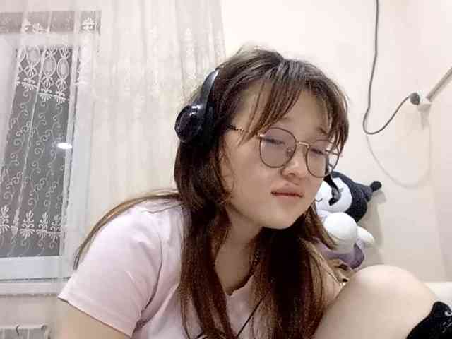 web3queen webcam