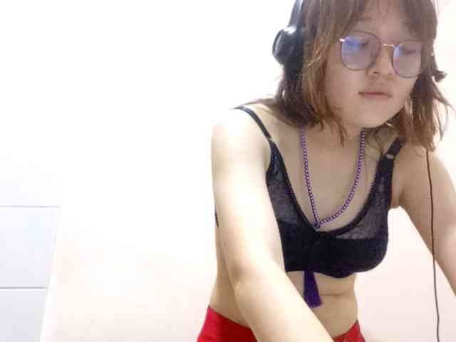 web3queen webcam