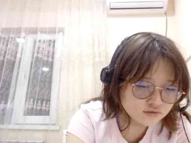 web3queen webcam