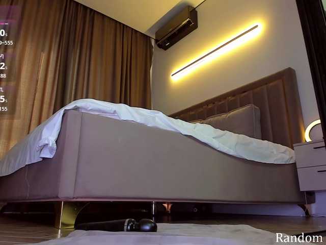 Sunaelove's BongaCams show and profile