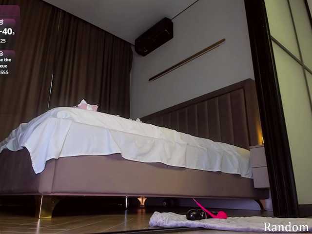 Sunaelove's BongaCams show and profile