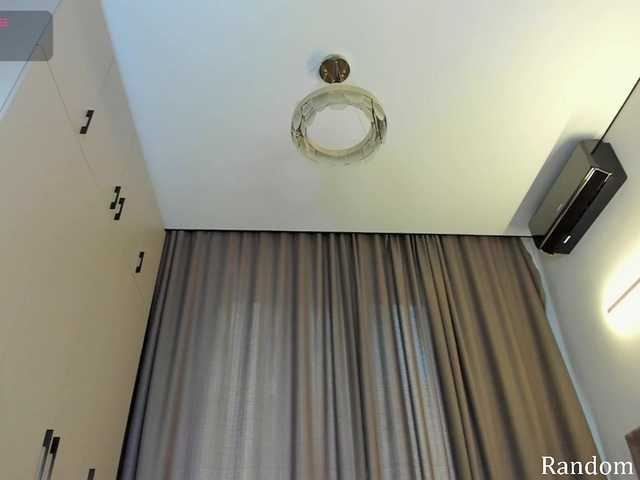 Sunaelove's BongaCams show and profile