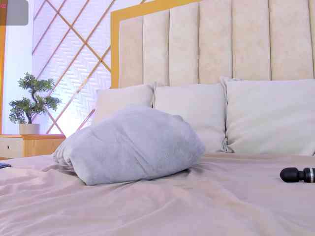 cocodamore Live Webcam on BongaCams