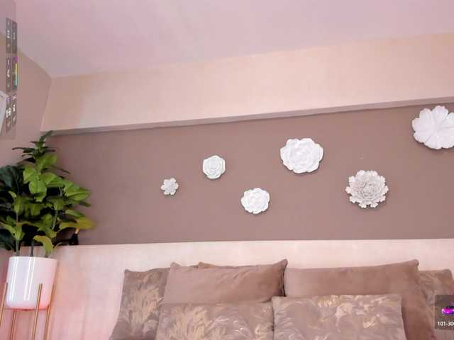 VictoriaShelby's BongaCams show and profile