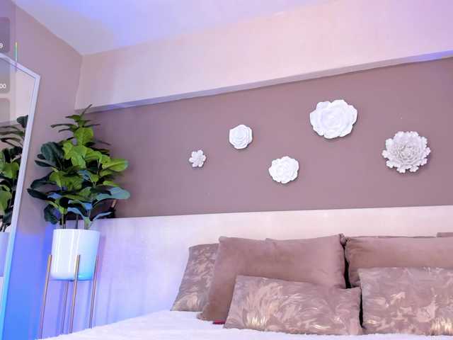 VictoriaShelby — Totally disobedient...  Spin the wheel x 66  tknsDick rate x 38 tkns open camSpecial levels lovense 11,17,21,29,33,38Dont forget to follow me and make me your lover@total REMAIN:  @remain