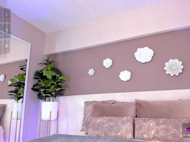 VictoriaShelby's BongaCams show and profile