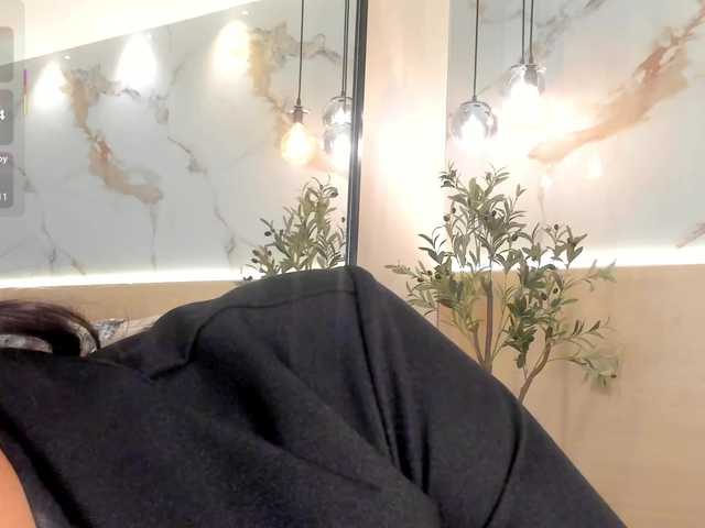 VictoriaShelby's BongaCams show and profile