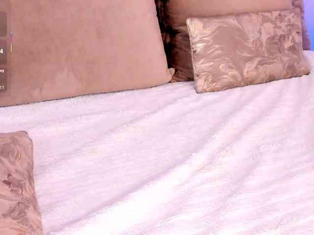 VictoriaShelby webcam