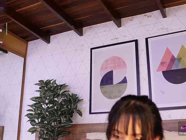 VictoriaShelby webcam