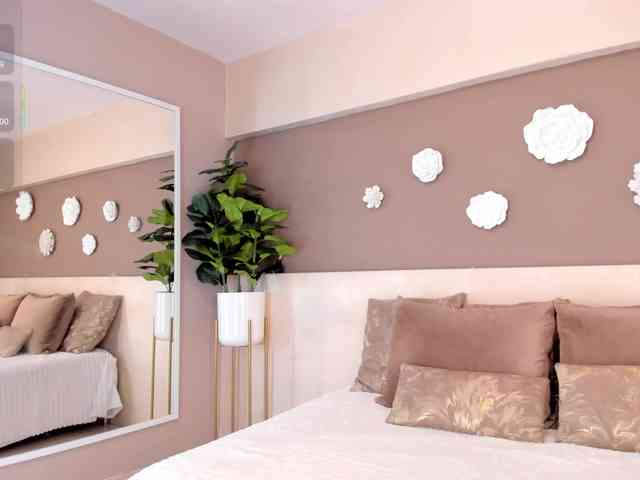 VictoriaShelby webcam