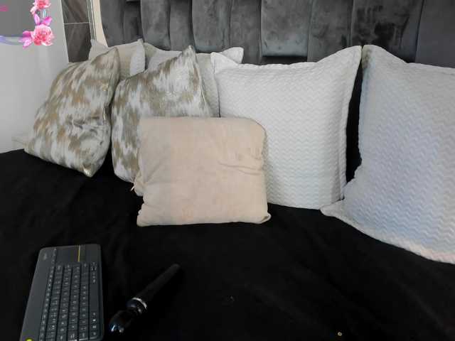 NaylaGrey Nude Live Sex Shows