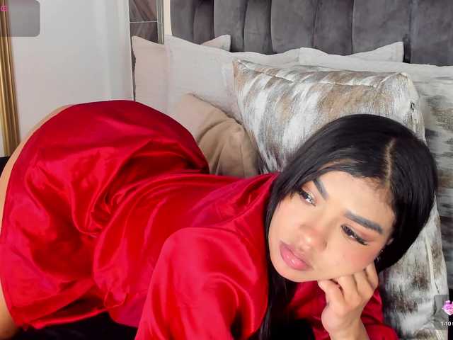 NaylaGrey's BongaCams show and profile