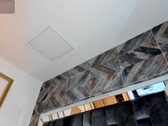 NaylaGrey's BongaCams show and profile