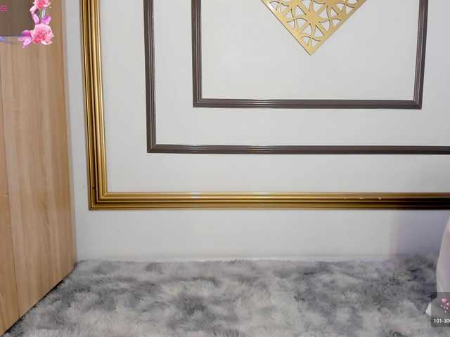 NaylaGrey's BongaCams show and profile