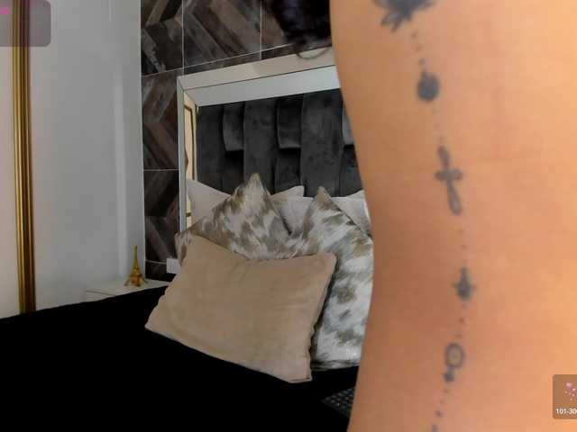 NaylaGrey's BongaCams show and profile