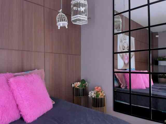 NaylaGrey Live Webcam on BongaCams