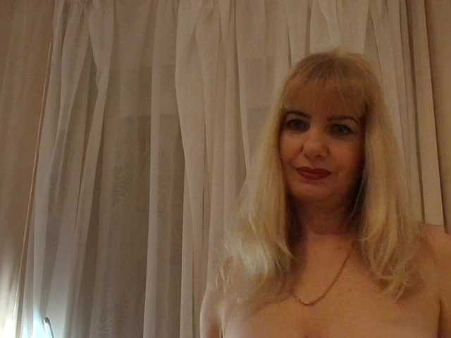 AnnaMariaMM's BongaCams show and profile