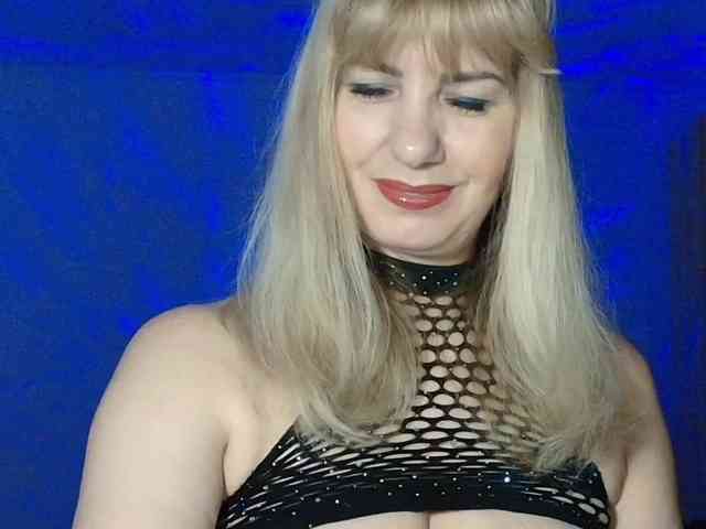 AnnaMariaMM AnnaMariaMM