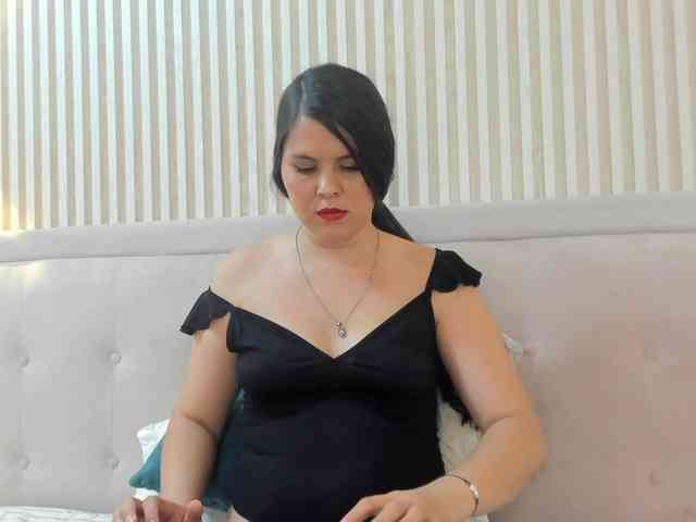 Samantha--kiss webcam