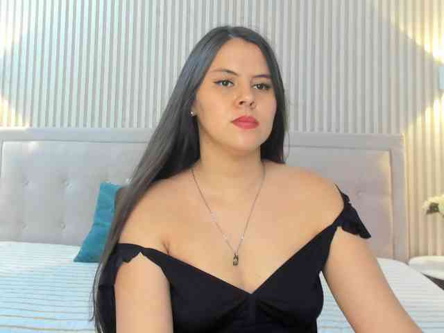 Samantha--kiss webcam