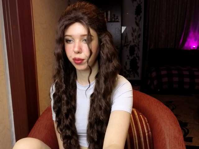 LiloMeoww's BongaCams show and profile