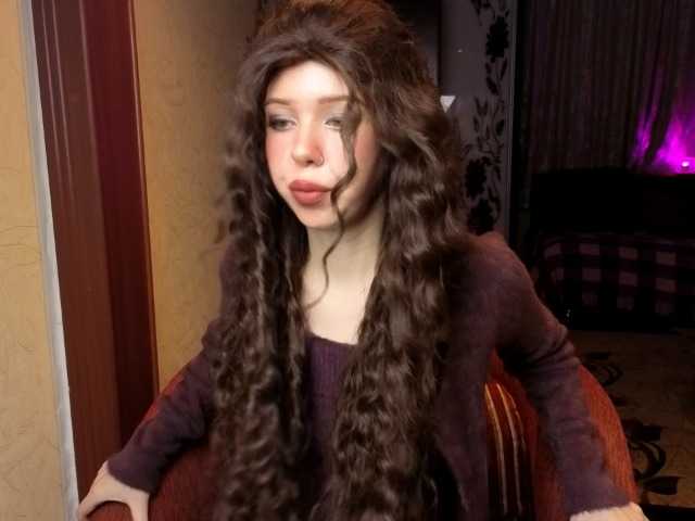 LiloMeoww's BongaCams show and profile