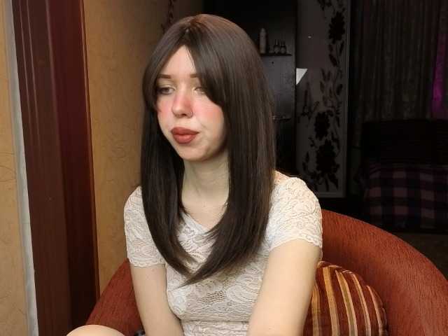 LiloMeoww's BongaCams show and profile