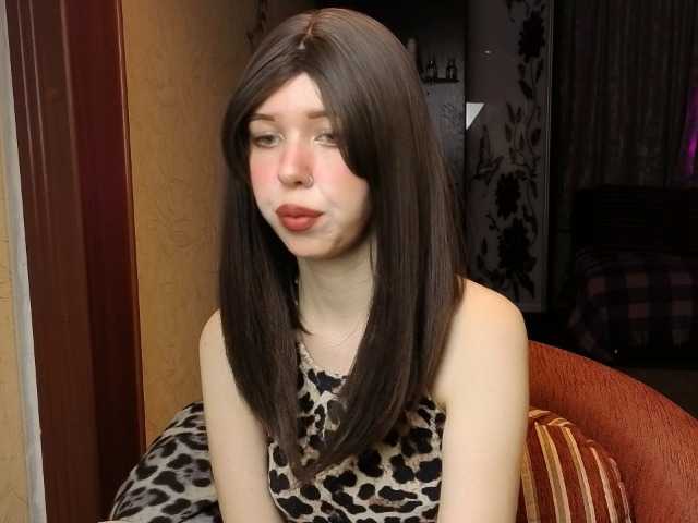 LiloMeoww's BongaCams show and profile