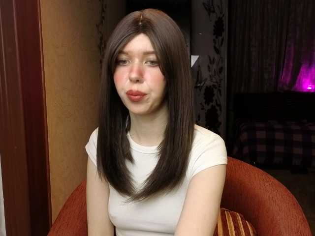 LiloMeoww's BongaCams show and profile