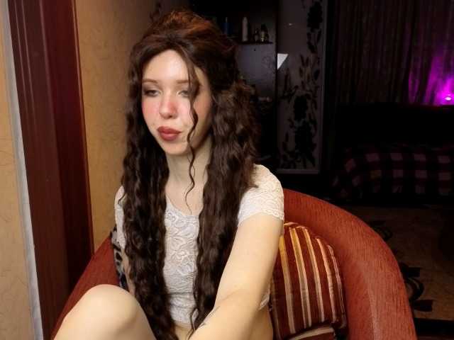 LiloMeoww's BongaCams show and profile