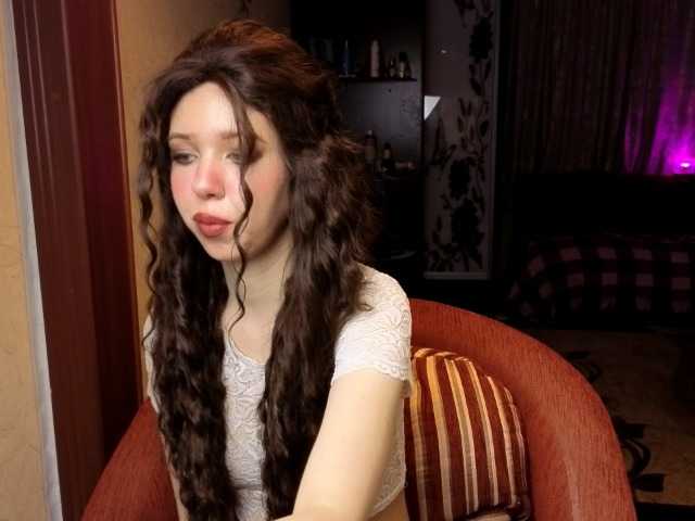 LiloMeoww's BongaCams show and profile