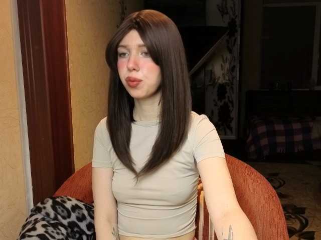 LiloMeoww's BongaCams show and profile