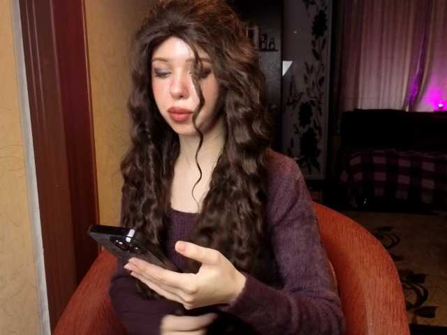 LiloMeoww's BongaCams show and profile