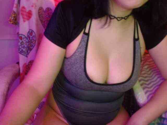 Harudeyong Live Webcam on BongaCams